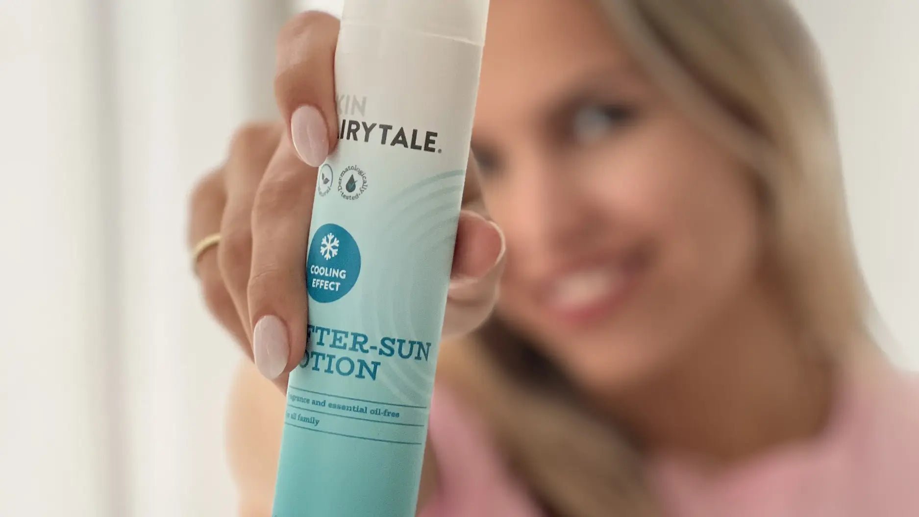 Kako poleti pravilno negovati kožo in zakaj je vlaženje ključno? - Skinfairytale