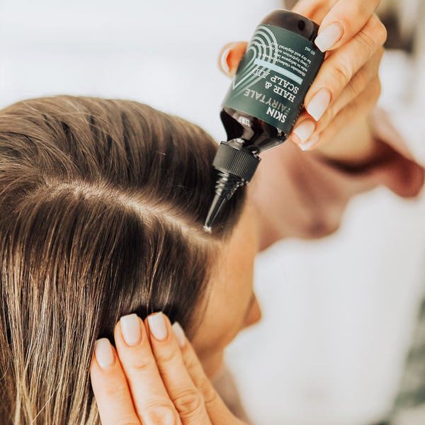 Slika produkta Hydro Serum + Scalp Massager - SkinFairytale